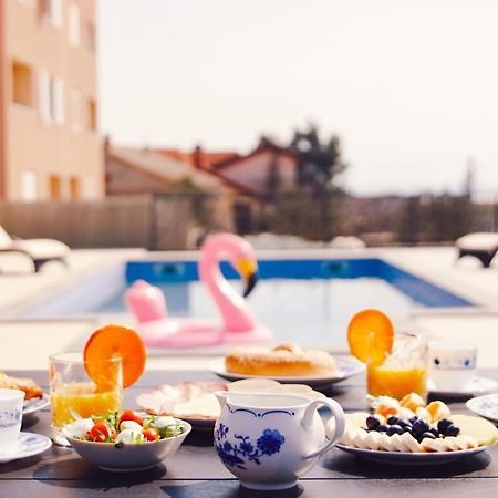 Villa Valf โพเซดารเย ภายนอก รูปภาพ